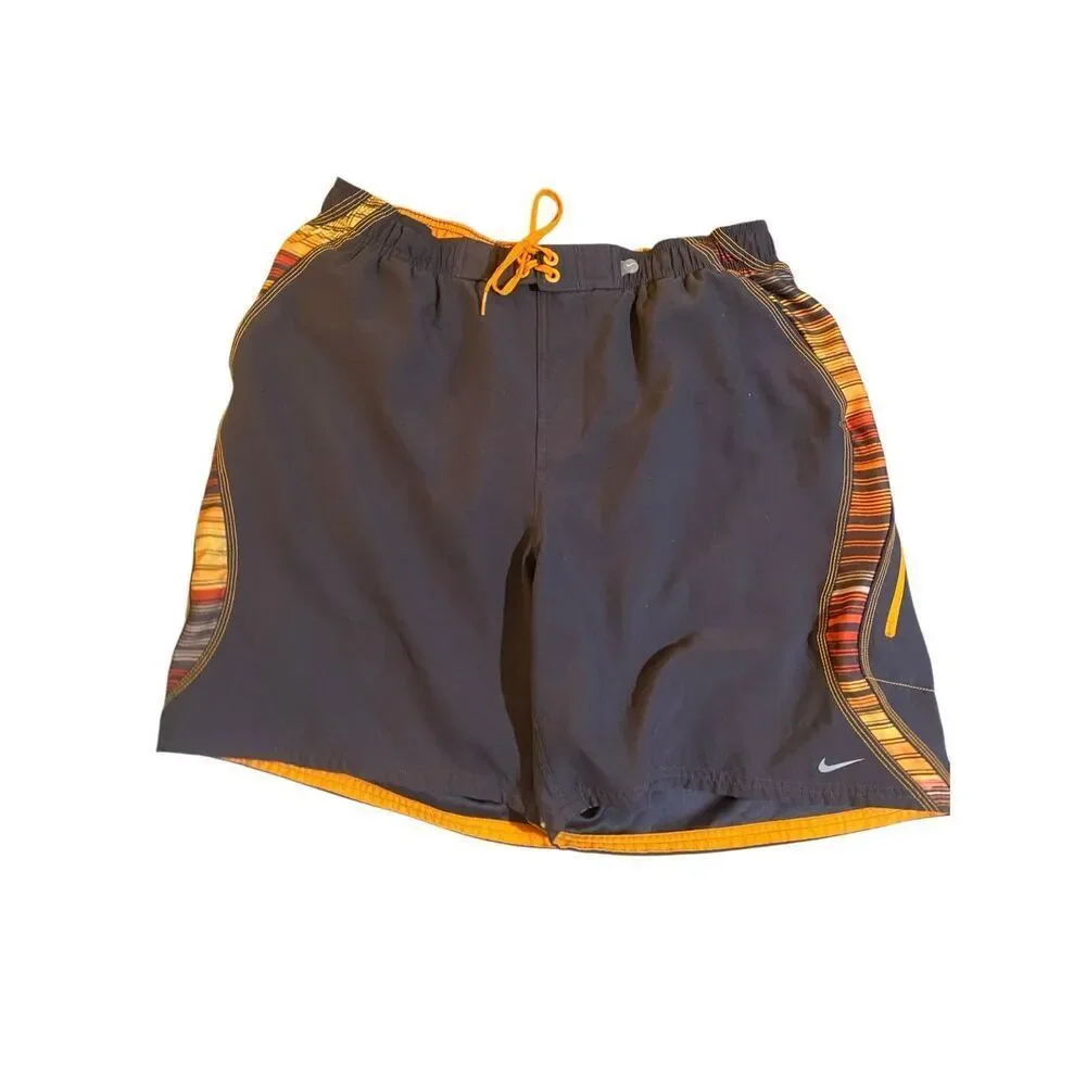 Nike men’s swim trunks, gray striped tie, front board shorts XL